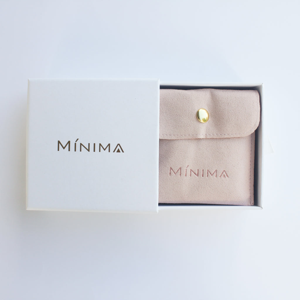 Playera Flower Necklace Gold Pendant